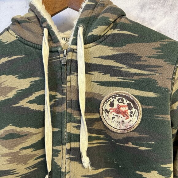 Volcom Camo Hoodie Womens Small 18x21.5 Faux Fut Lined Y2k Camouflage - Picture 3 of 16